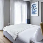 Flat With Panoramic Bosphorus View In Cihangir * Istanbul