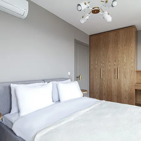 Flat With Panoramic Bosphorus View In Cihangir 이스탄불